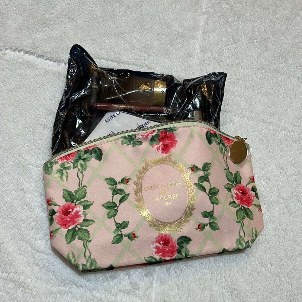 NWT Estée Lauder x Ladurée Pink Floral Cosmetic Bag
